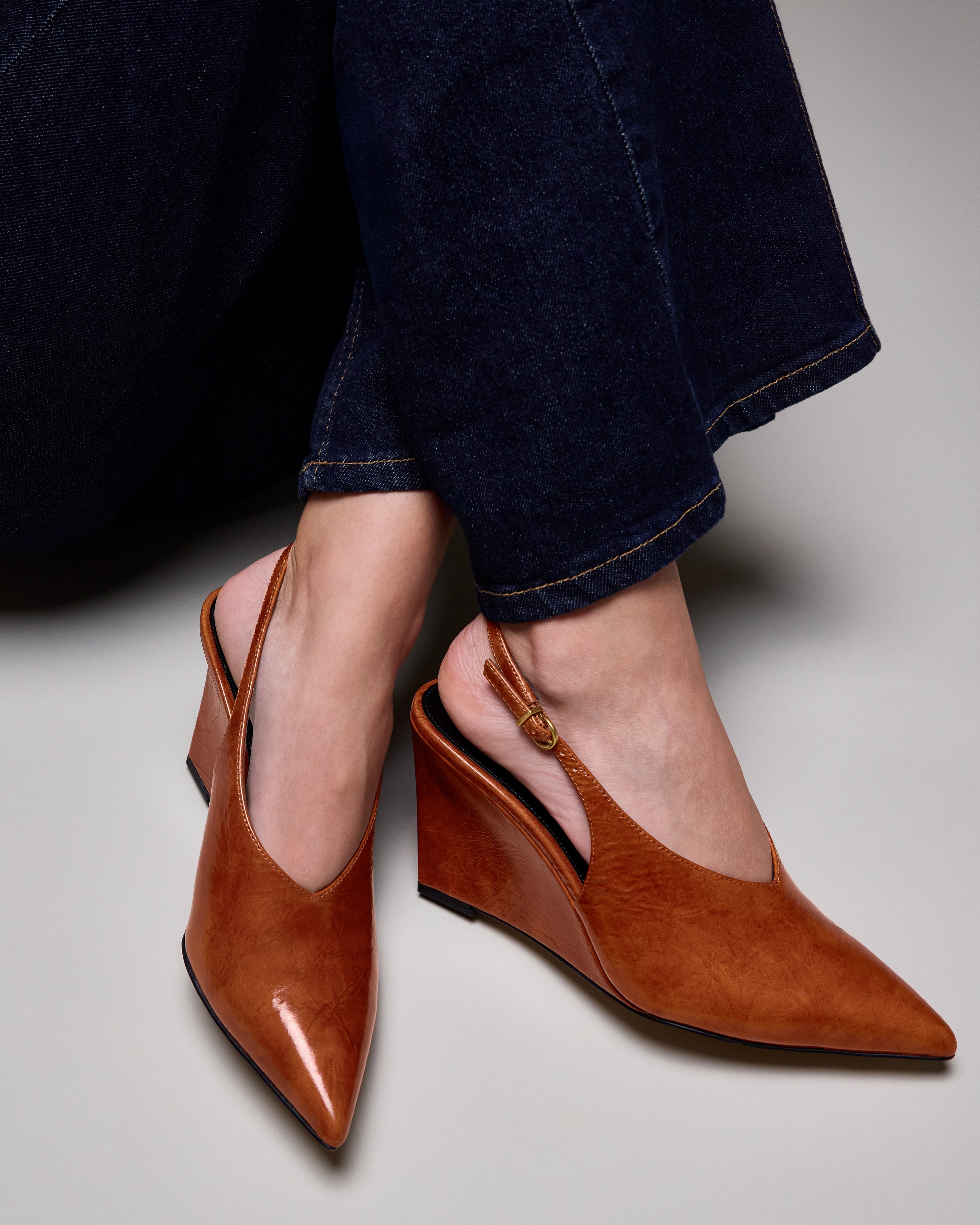 Meristi Wedge Pump - Tan - Vince Camuto