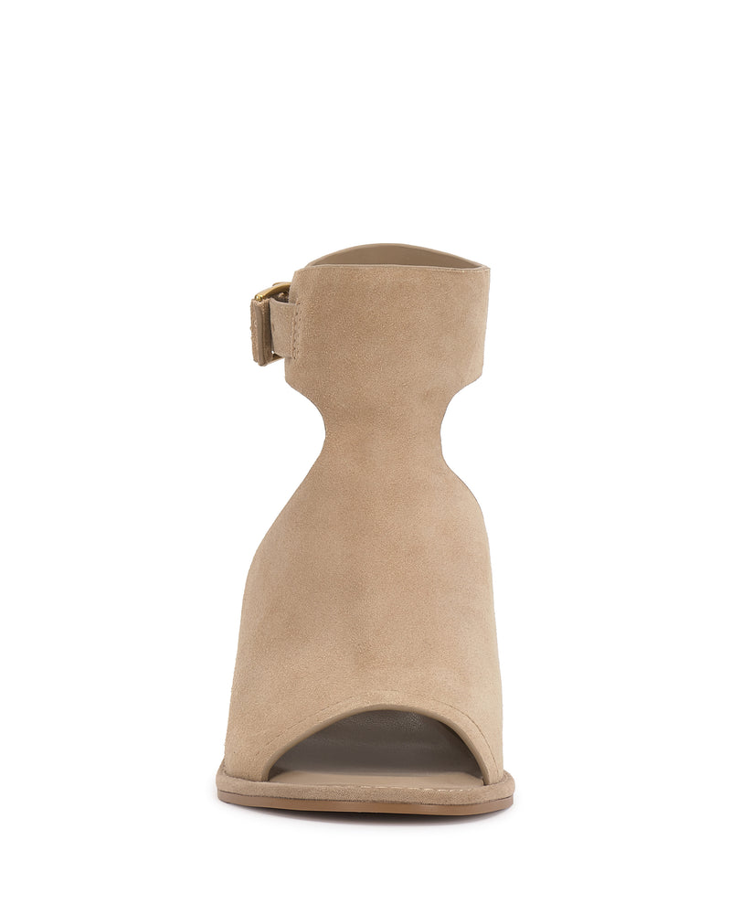 Faelan Ankle Strap Sandal - Tortilla - Vince Camuto