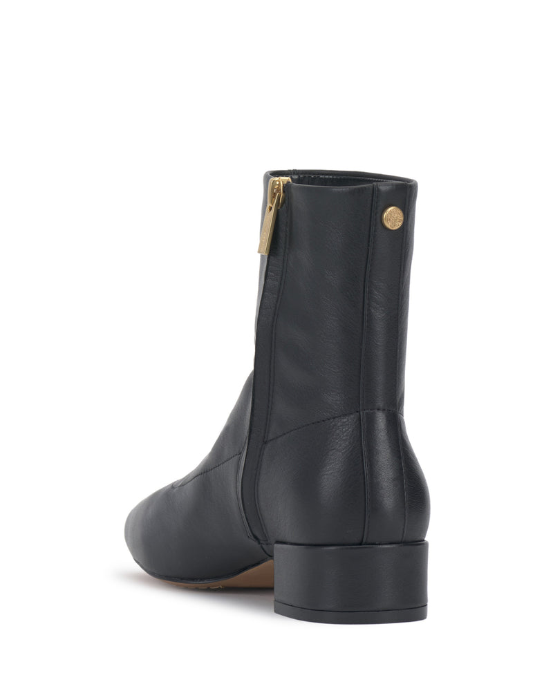 Findree Bootie - Vince Camuto