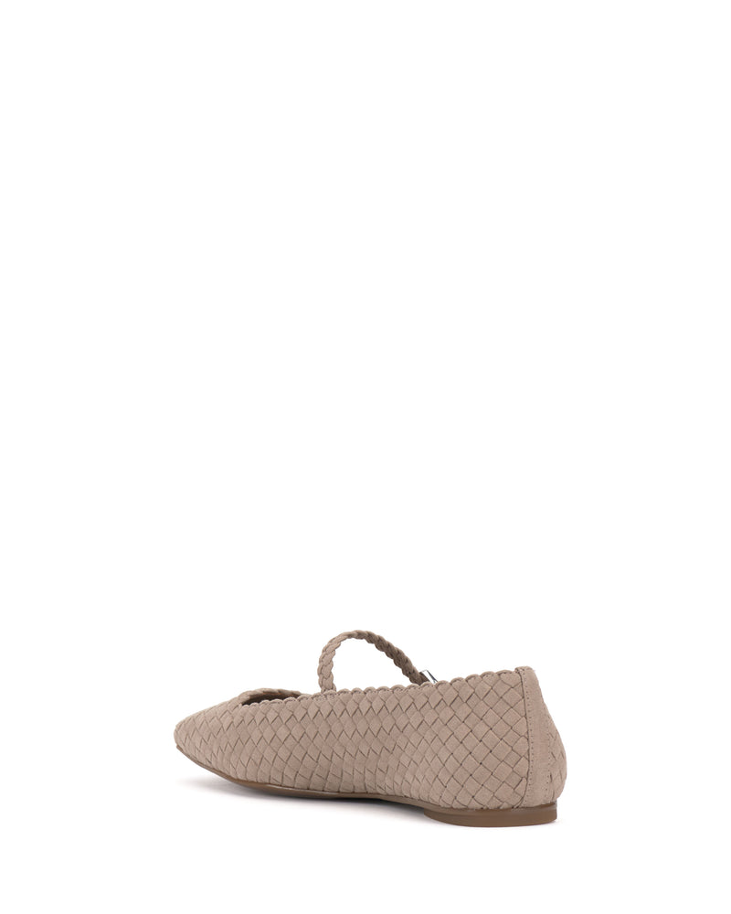 Vinley Flat - Vince Camuto