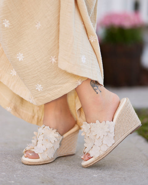 Vince camuto white mules discount
