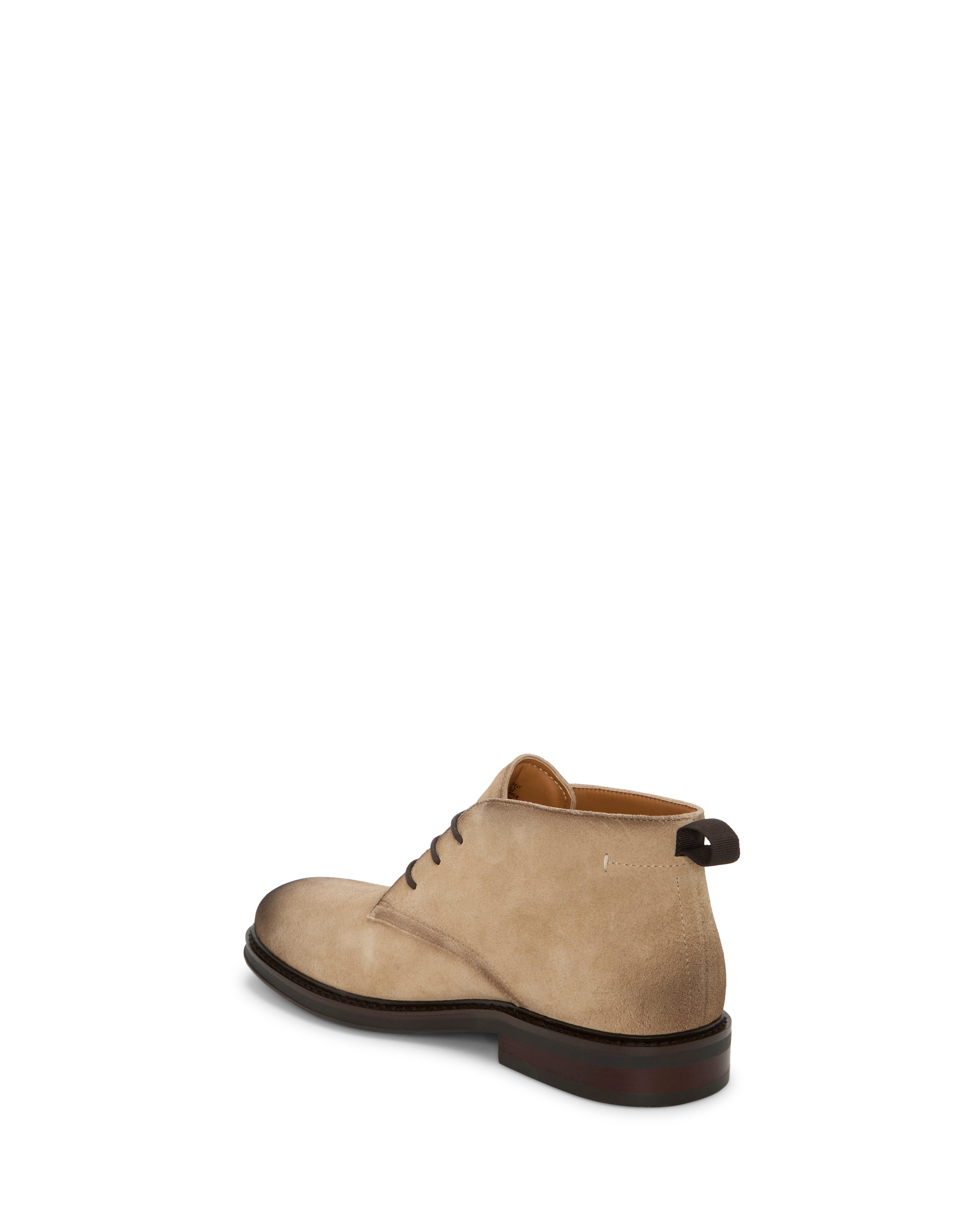 【C26198】ホワイト・ブレス Men's Presely Chukka Boot - Vince Camuto